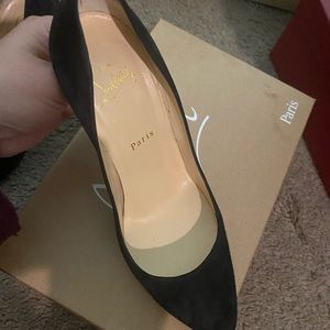 Black suede classic pump